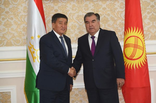 Эмомали Рахмон обсудил с кыргызским премьером будущее отношений двух стран