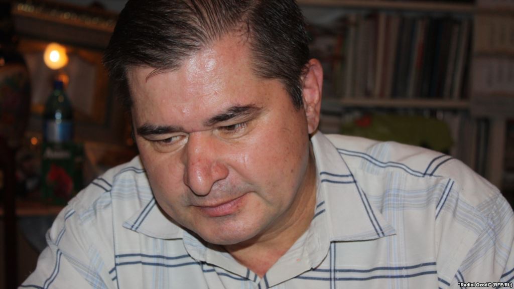 Лидер СДПТ призвал министра образования Таджикистана отменить свое незаконное решение