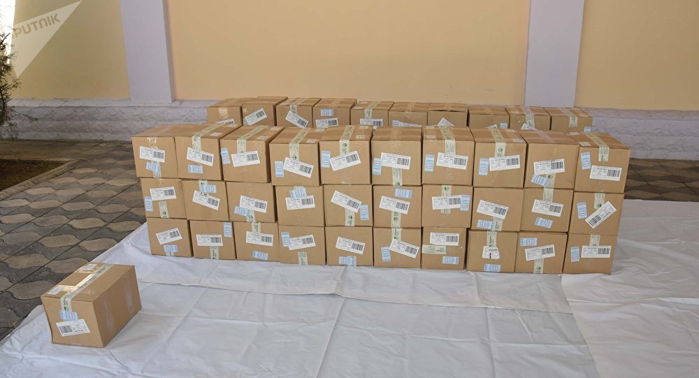 В Таджикистан доставили 52 тысячи российских учебников