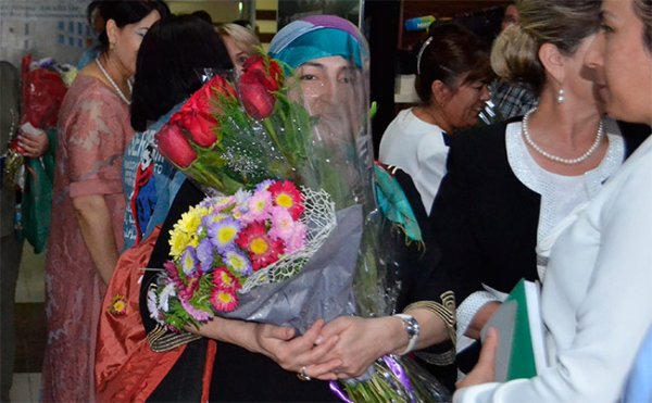 «Хочется сделать что-то хорошее для своей родины»: в Душанбе прибыли российские учителя