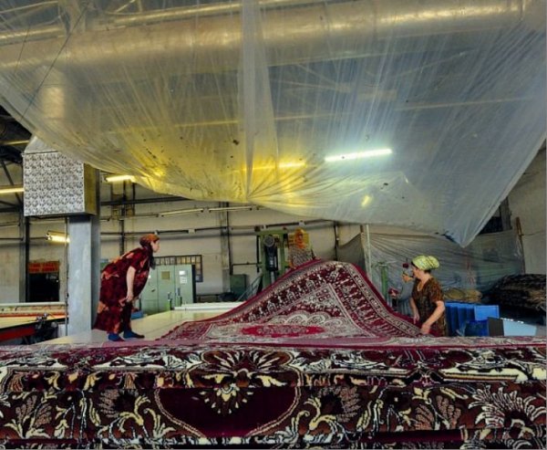 Кайраккумские ковры не уступают по качеству импортной продукции
