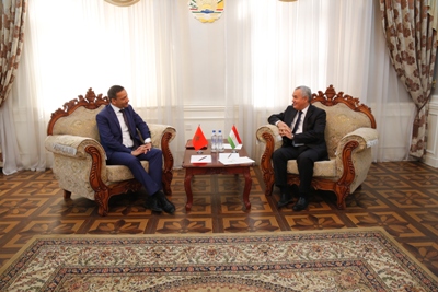 Посол Марокко посетил МИД Таджикистана