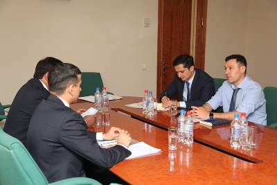 Представитель АБР посетил Нацбанк Таджикистана