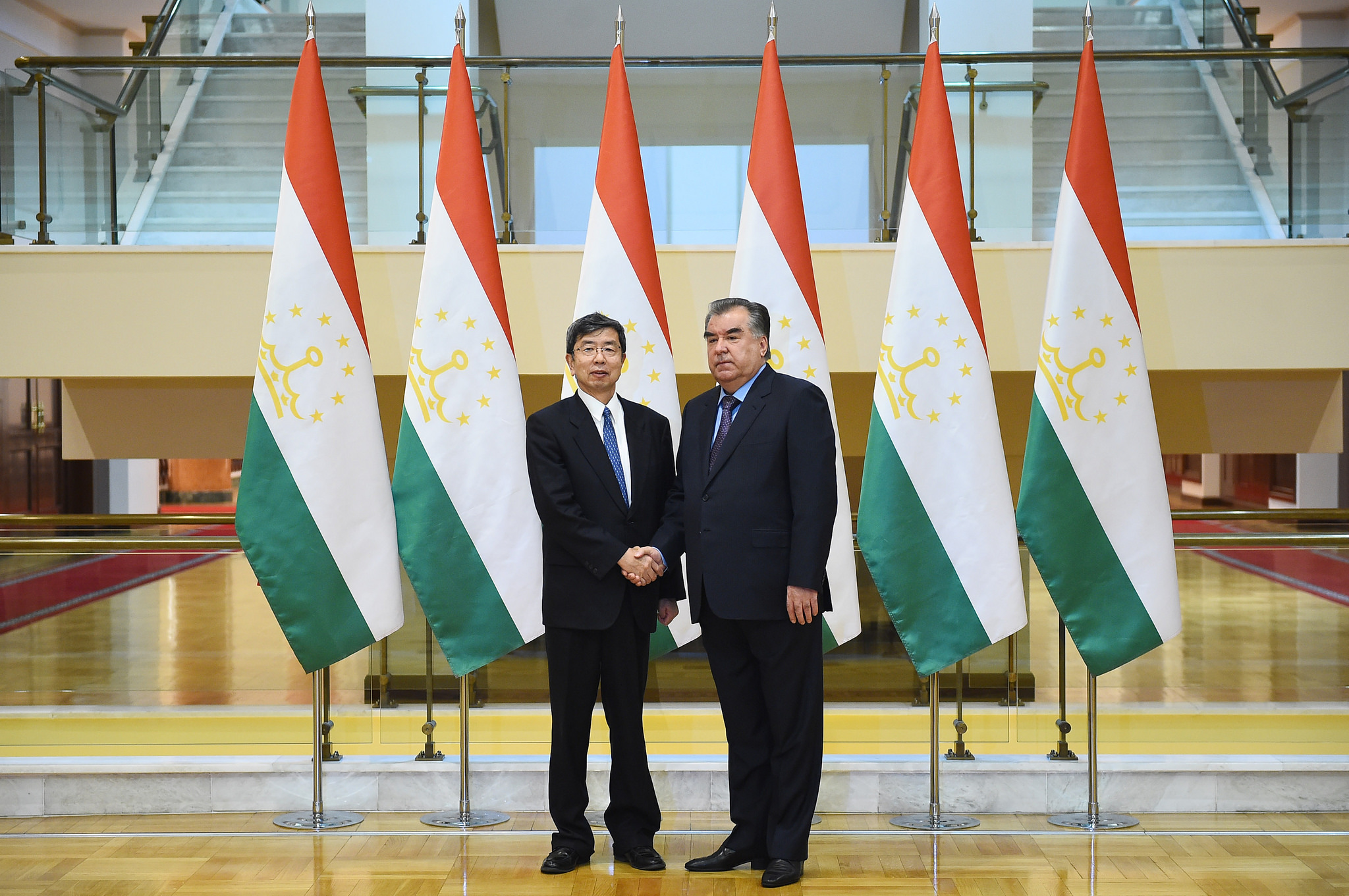 АБР даст Таджикистану более $280 миллионов