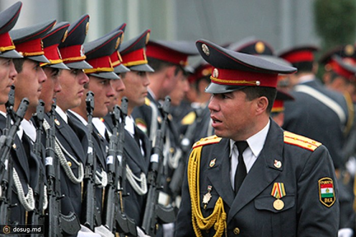 Таджикская милиция сегодня отмечает свой праздник
