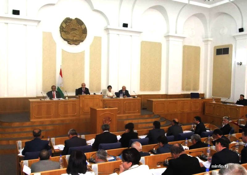 Депутаты проверят, как работает ранее освобожденное от налогов таджикско-китайское СП