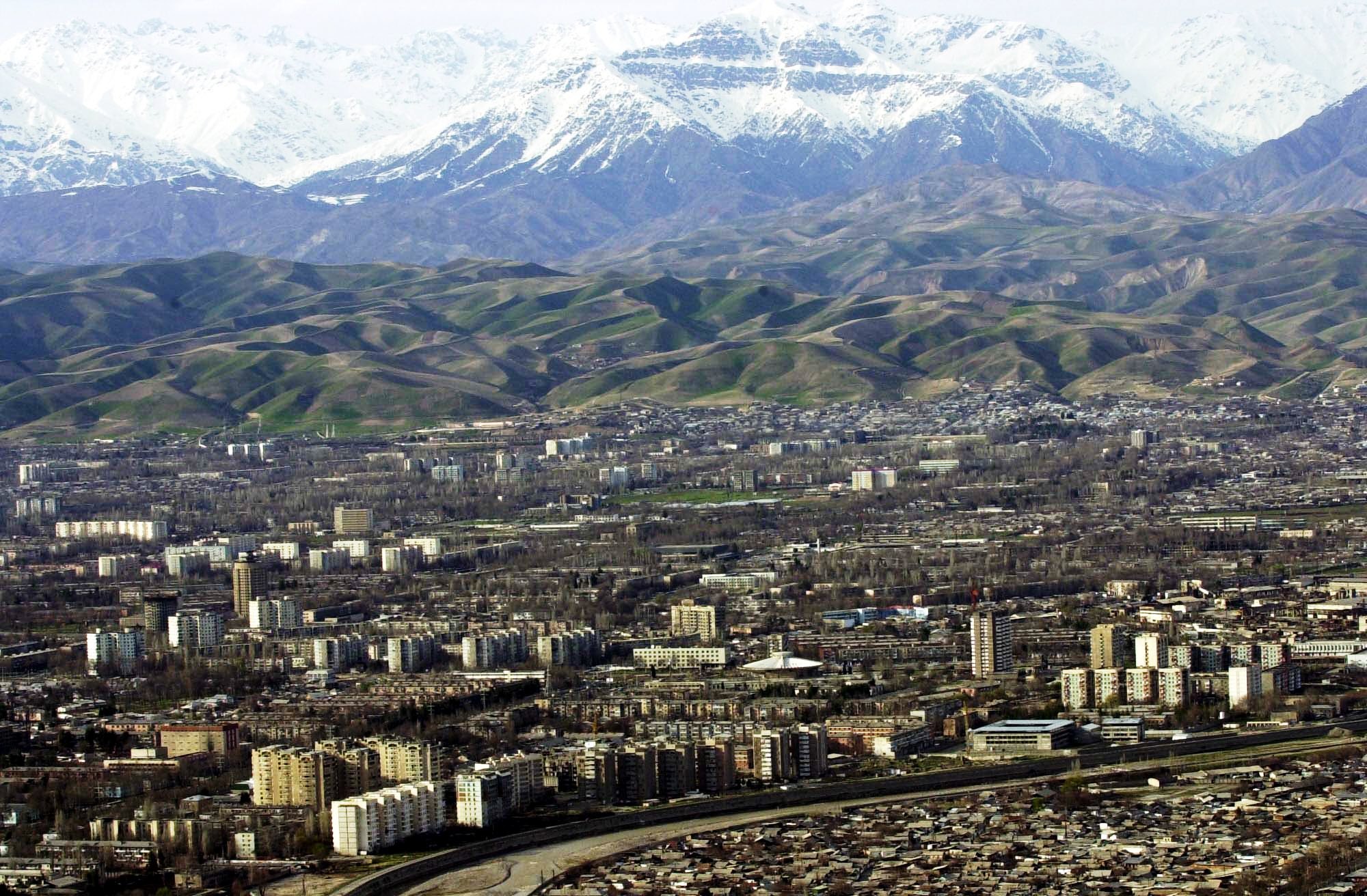 Население Таджикистана остается преимущественно сельским