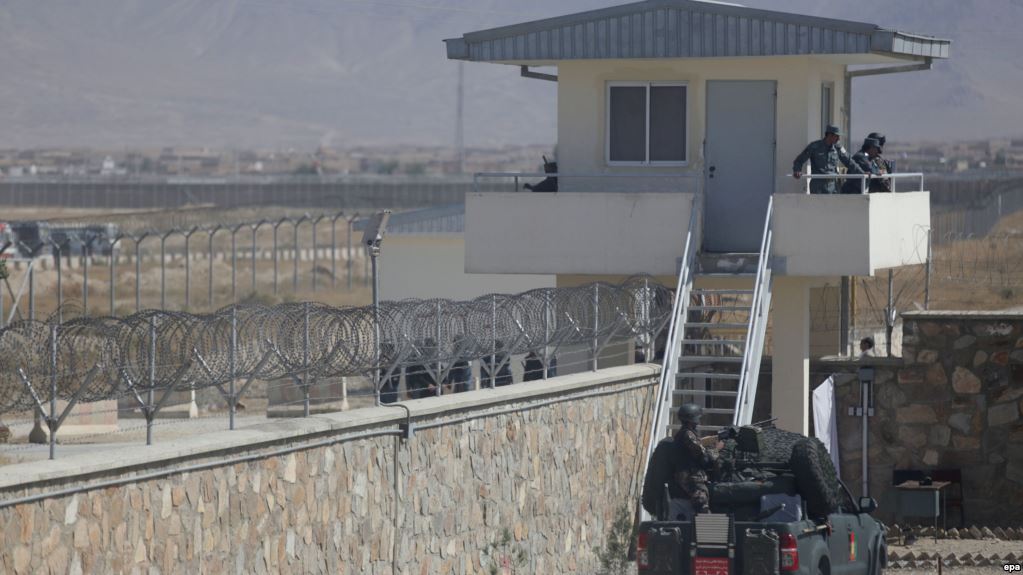 Кабул экстрадировал в Таджикистан трех подозреваемых в терроризме