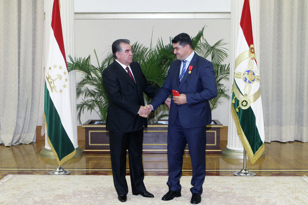 Президент наградил спортсменов Таджикистана