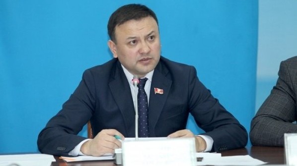 Киргизский депутат предлагает переместить посольство Кыргызстана в Таджикистане из Душанбе в Худжанд