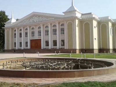 На юге Таджикистана создан областной театр кукол