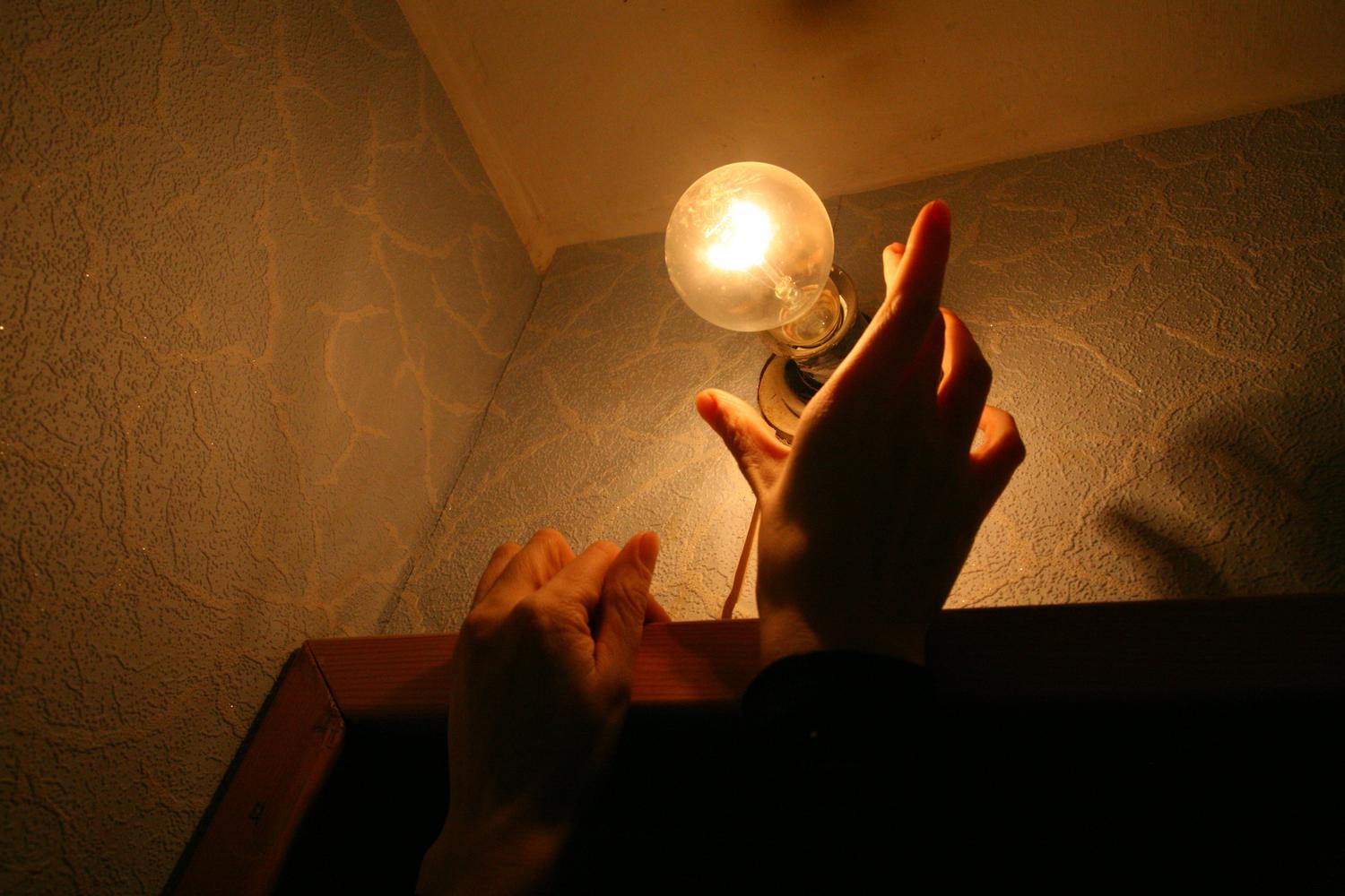 В домах жителей девяти кишлаков Таджикистана впервые загорится электролампа. Корея поможет
