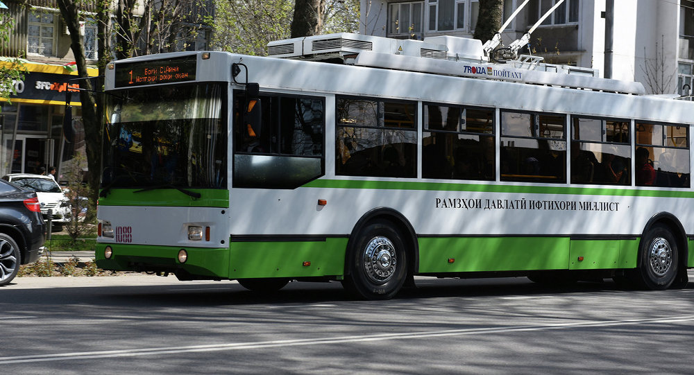 Рустам Эмомали повысил цены за проезд в городском общественном транспорте