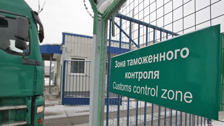 Узбекистан намерен аннулировать сбор средств за въезд и транзит автотранспорта Таджикистана