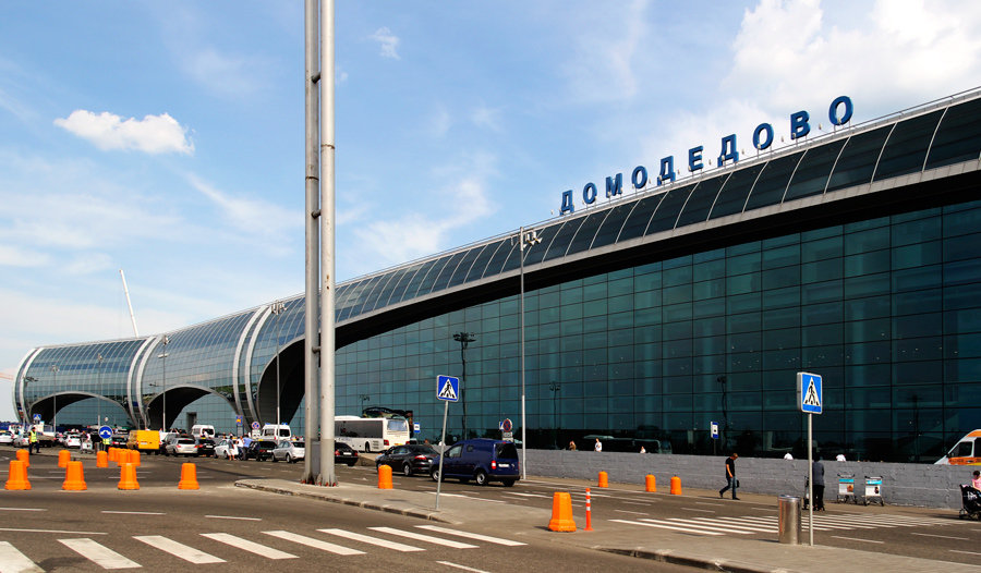 Таджикистан и Россия взаимно урезали рейсы из Москвы в Душанбе