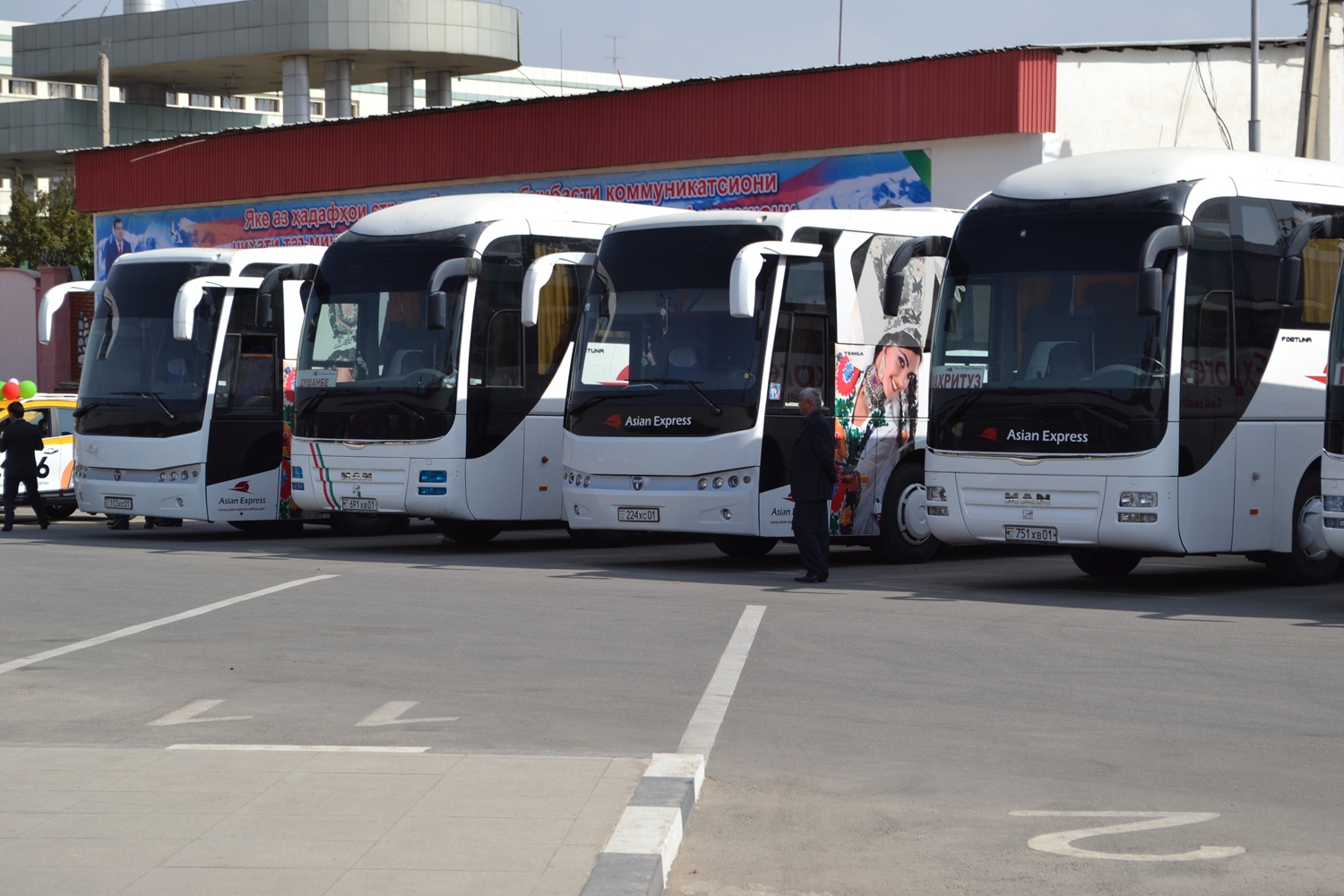 Между Таджикистаном и Узбекистаном будут налажены 12 автобусных маршрутов