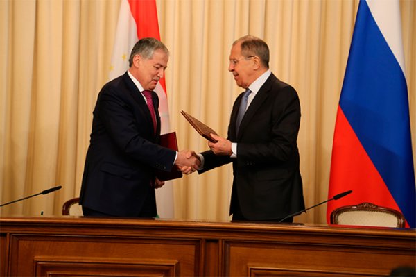 Главы МИД Таджикистана и России договорились о тесном сотрудничестве на этот год