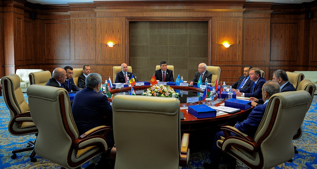 Главы правительств СНГ слетятся в Душанбе 1 июня