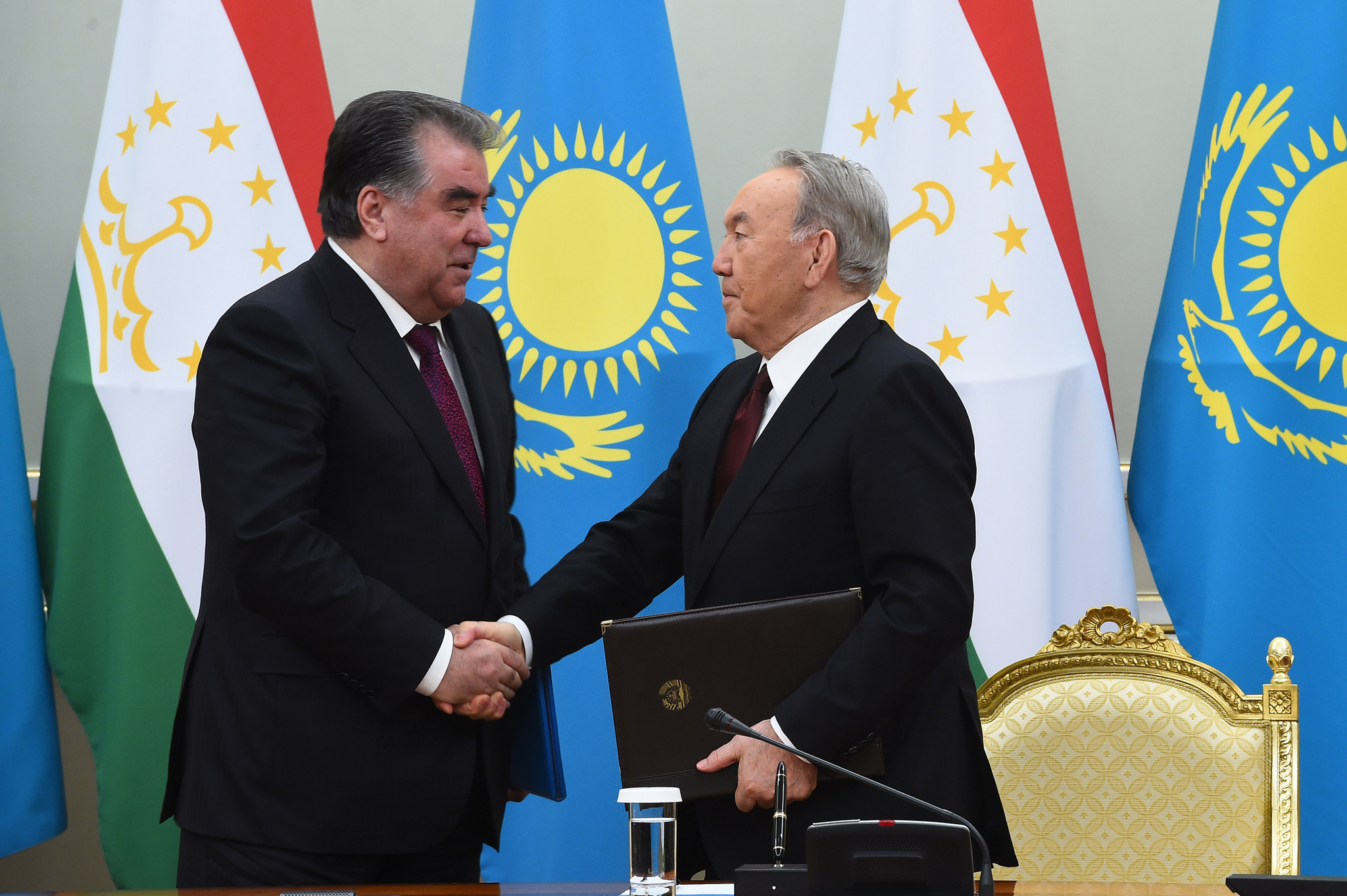 Двусторонний таджикско-казахский товарооборот доведут до 2 миллиарда долларов