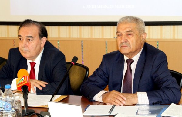 Неоценимый вклад глав РТ и РФ в обеспечении безопасности на рубежах СНГ обсудили в Душанбе