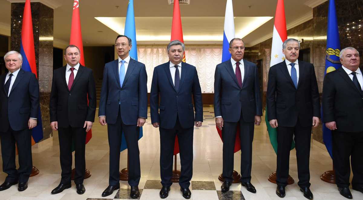 ОДКБ вновь заявляет о готовности помочь Таджикистану в охране границы