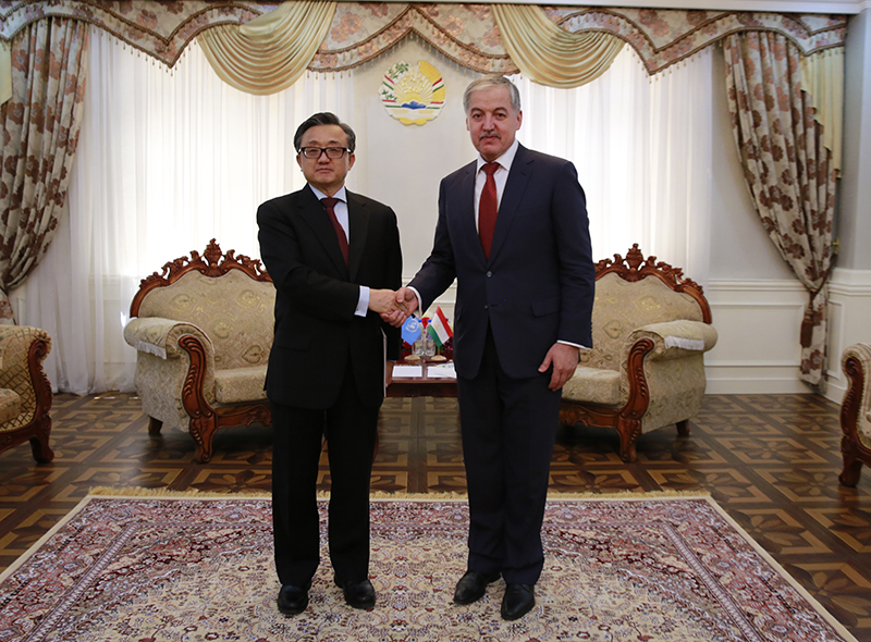 Глава МИД Таджикистана принял высокопоставленных участников душанбинской «водной» конференции