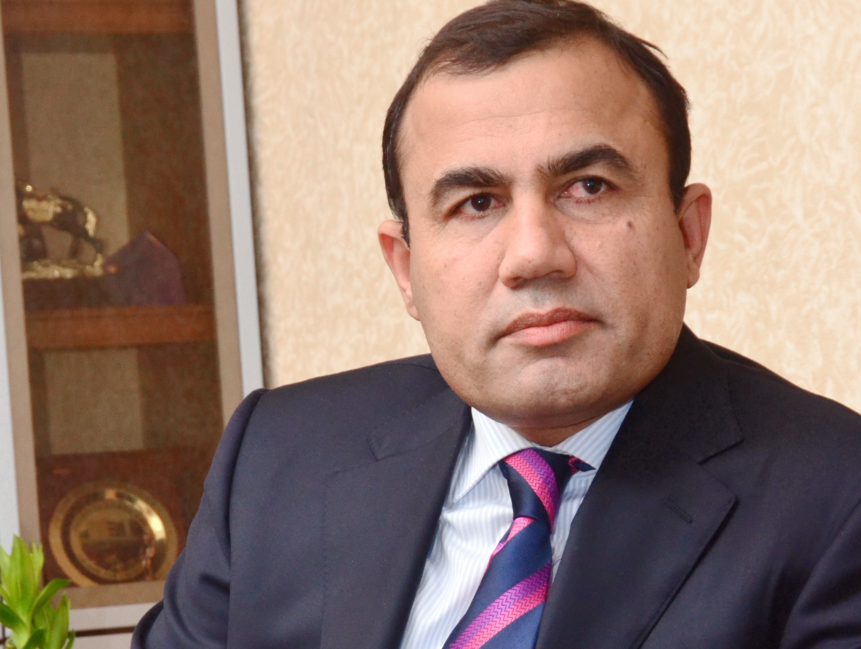 Председатель правления «Таджиксодиротбанка» откровенно о причинах кризиса.