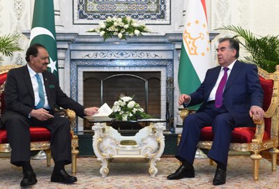 Таджикистан и Пакистан подписали три новых документа о сотрудничестве