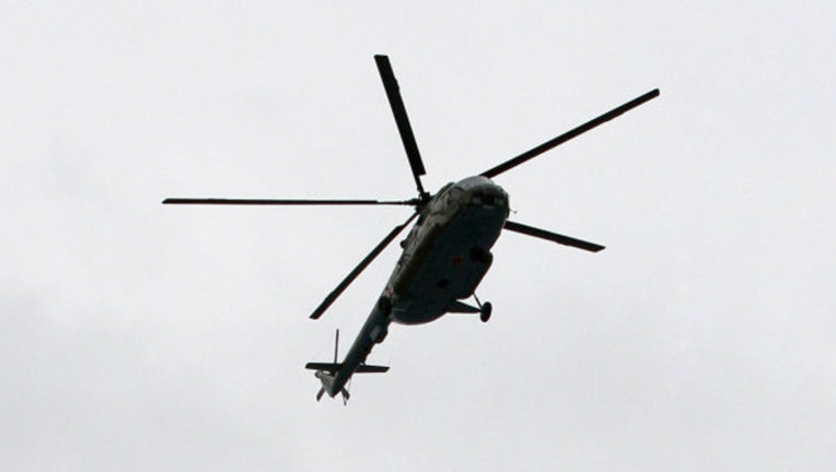 КЧС: связи с совершившим жесткую посадку вертолетом нет