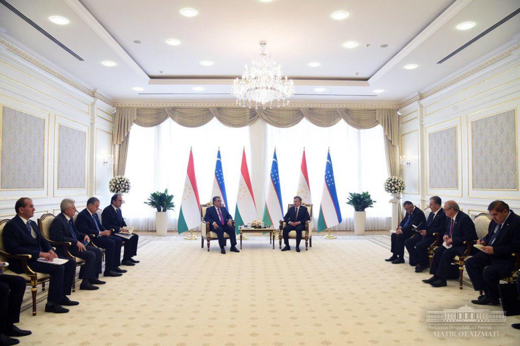 Шавкат Мирзиёев: В узбекско-таджикских отношениях открываются великие перспективы