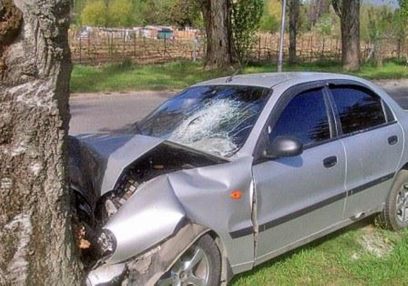 На юге Таджикистана в ДТП погибли две женщины - мать и супруга водителя