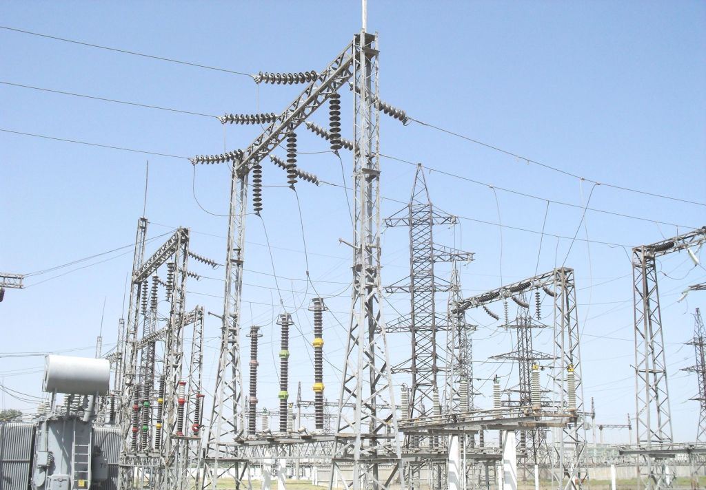 Таджикистан резко повысил поставки электроэнергии в Узбекистан