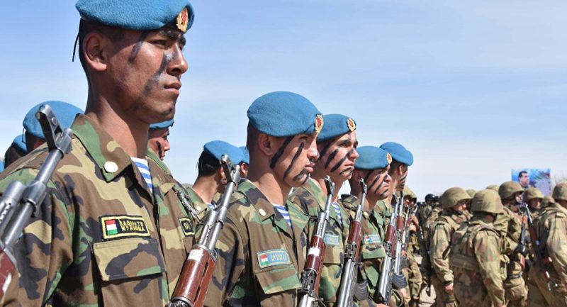 Таджикские десантники примут участие в военных учениях в США