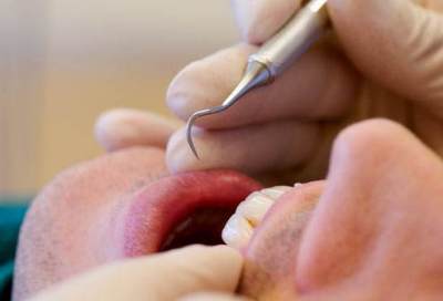 В Хатлоне выявляют и наказывают нерадивых стоматологов и парикмахеров