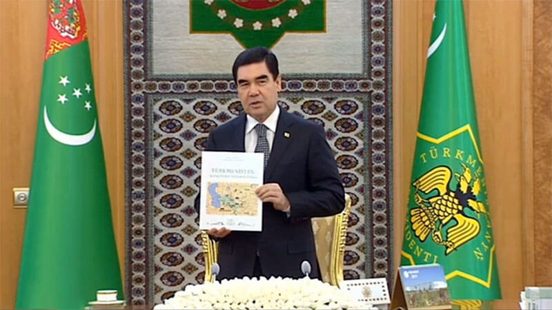 В Душанбе презентуют книгу Бердымухаммедова «Туркменистан – сердце Великого шелкового пути»