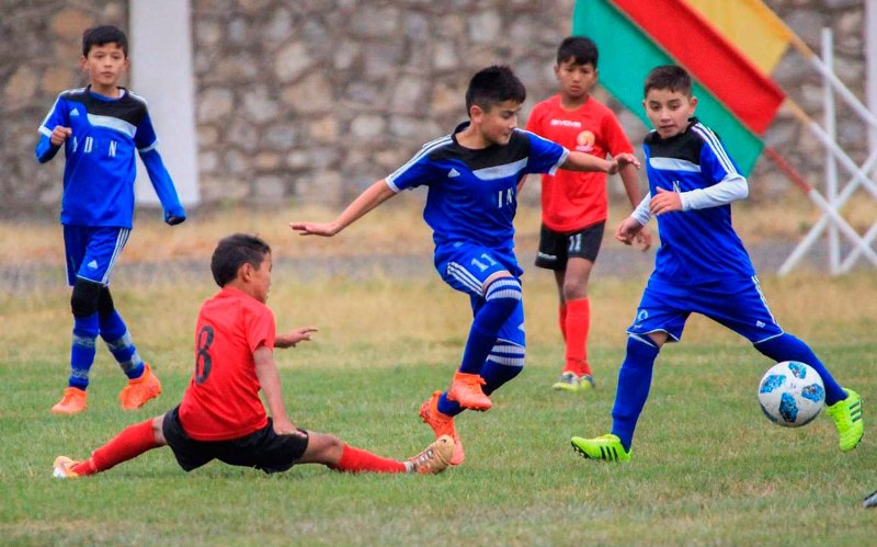 Юные футболисты Согда выиграли Кубок Ферганской долины