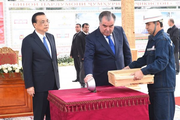 Чем закончился визит китайского премьера в Таджикистан?