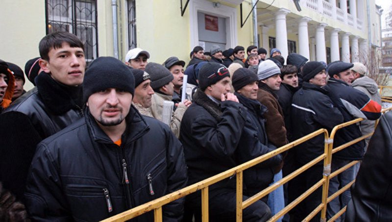 Россия заявила о готовности объявить еще одну миграционную амнистию для граждан Таджикистана