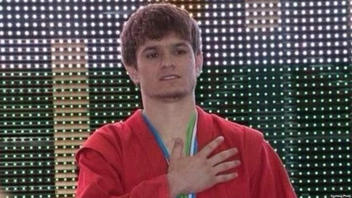 Хушкадам Хусравов стал третьим в истории Таджикистана чемпионом мира по самбо