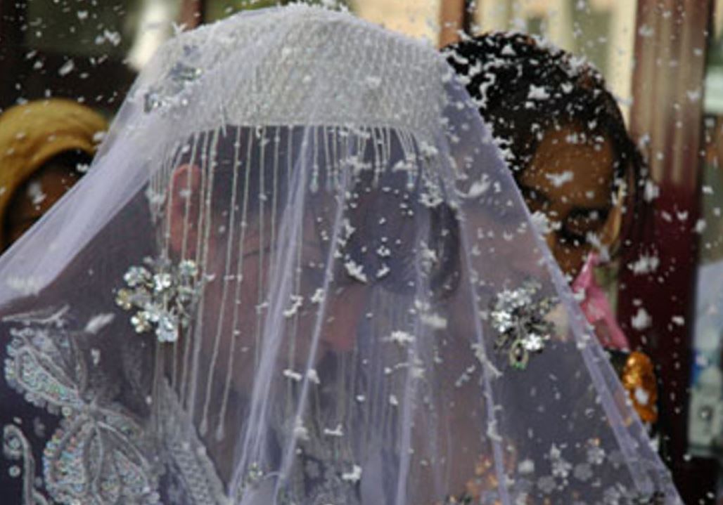Житель Гиссара за «неправильную» организацию свадьбы дочери оштрафован на 5 тыс. сомони