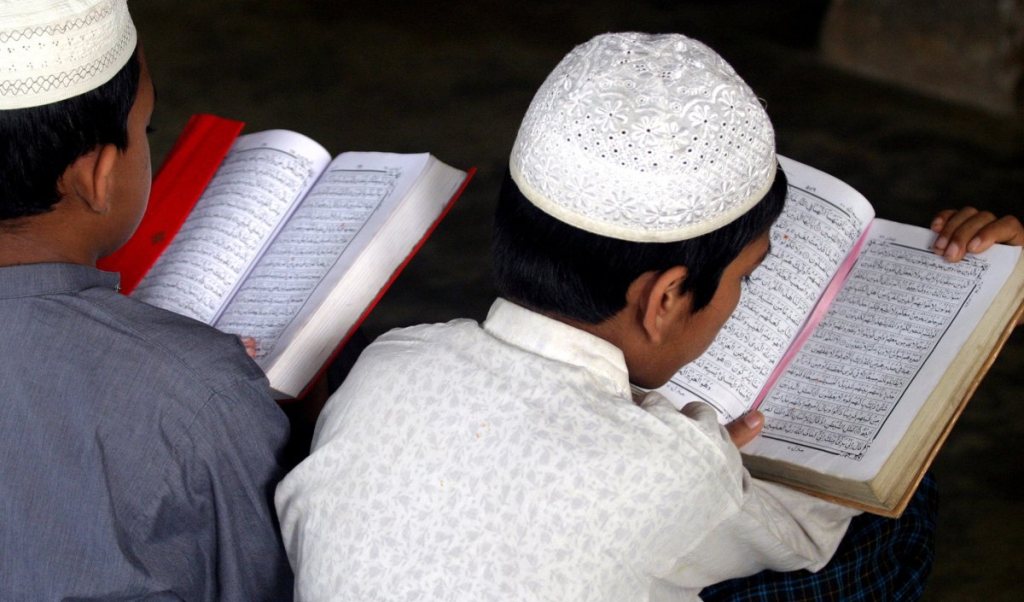 МВД Таджикистана: 289 граждан республики незаконно обучаются в религиозных учебных заведениях за рубежом