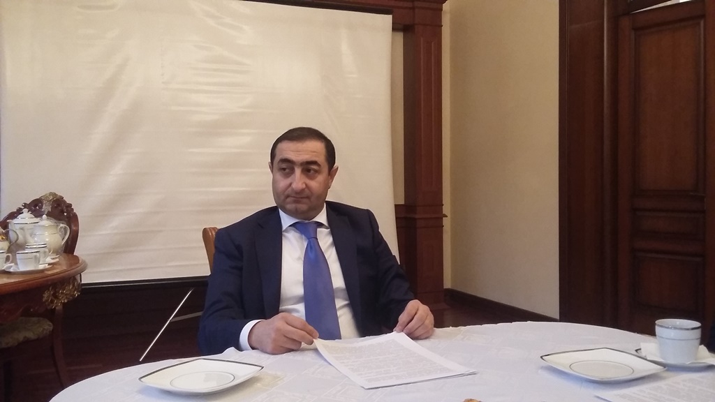 Посольство Азербайджана планирует профинансировать спектакль в Таджикистане