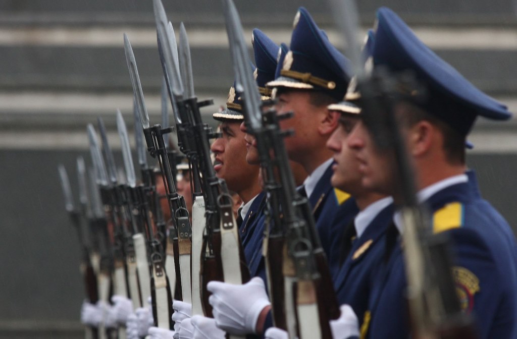 Вооруженные силы Таджикистана отметят свой праздник без военного парада