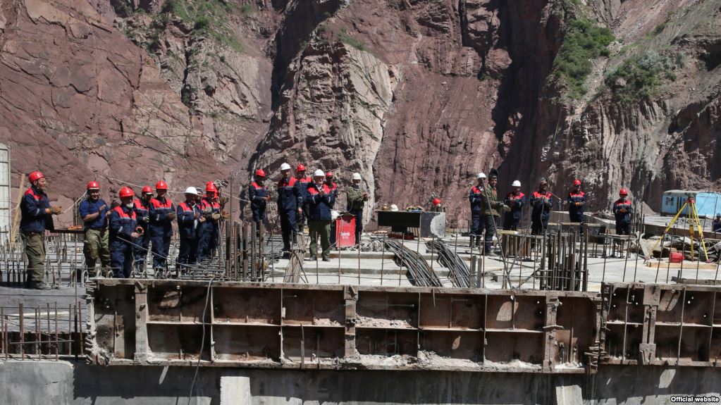 Санъат Рахимзода: При строительстве объектов Рогунской ГЭС погибли 6 рабочих
