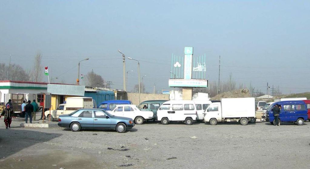Парламент Таджикистана дал добро на открытие нового КПП на границе с Узбекистаном