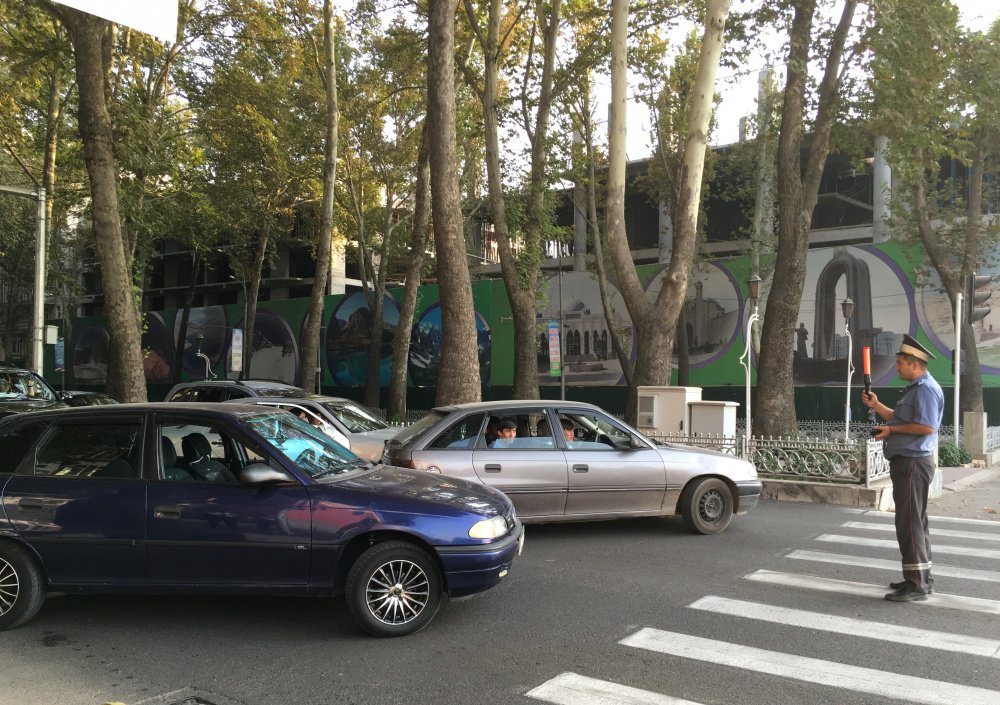 В Душанбе перекрывают дороги. Столица готовится к празднику Навруз