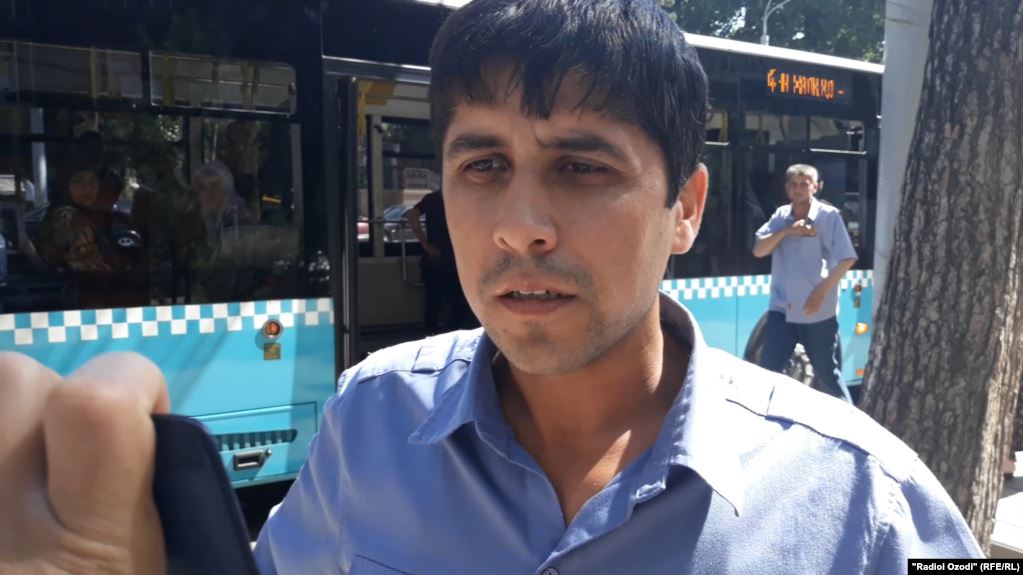 «Я тебе челюсть сломаю»: журналисты Радио Озоди подверглись нападению в Душанбе