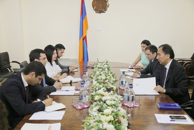 В Ереване обсуждены вопросы развития таджикско-армянского сотрудничества