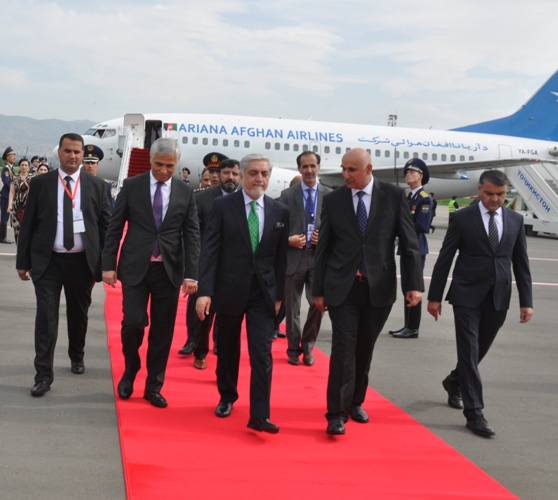 Исполнительный Председатель Исламской Республики Афганистан доктор Абдулло Абдулло прибыл в Душанбе для участия в работе Саммита Совещания по взаимодействию и мерам доверия в Азии
