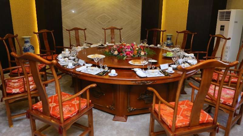 Для жителей и гостей столицы: в Душанбе открылся китайский ресторан и гостиница